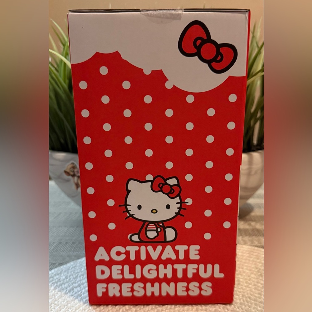 Hello Kitty Head Ceramic Reed Diffuser - Picture 4 of 6